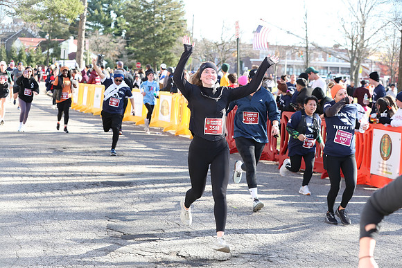Finish5Mile_2105