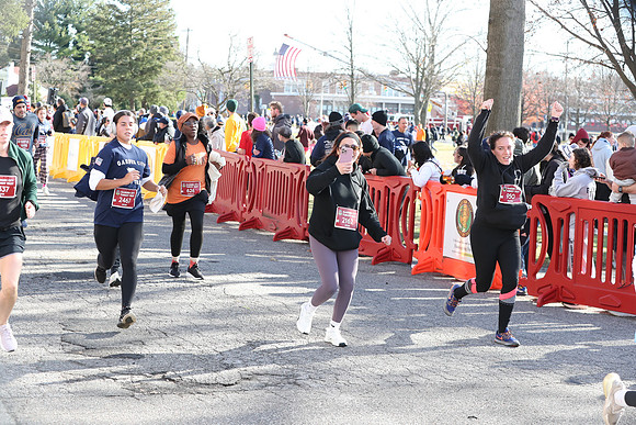 Finish5Mile_2112