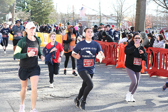 Finish5Mile_2114