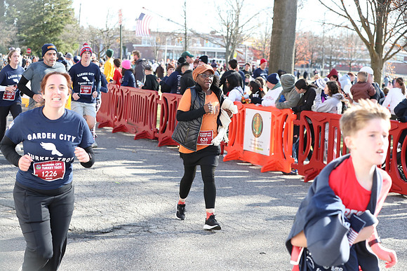 Finish5Mile_2117