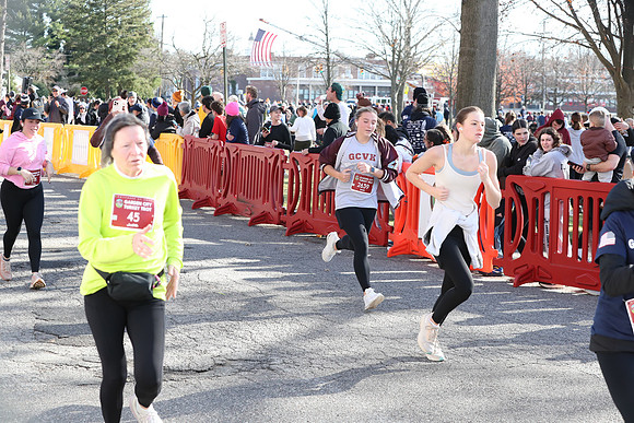 Finish5Mile_2134