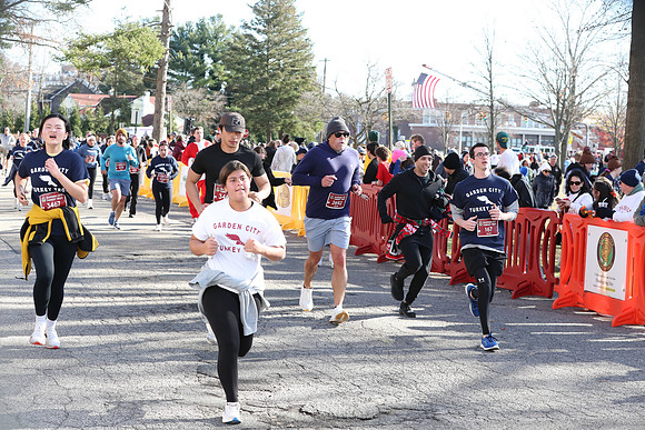 Finish5Mile_2140
