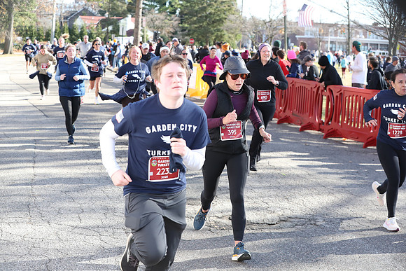 Finish5Mile_2149