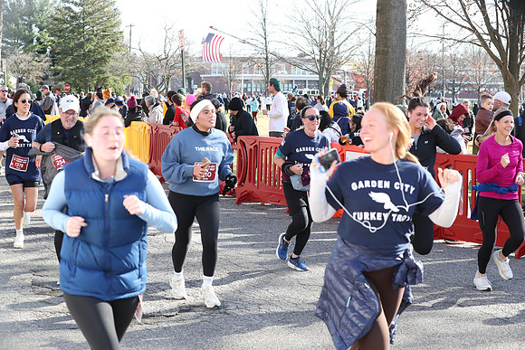 Finish5Mile_2154