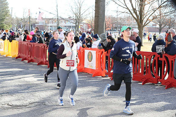 Finish5Mile_2170