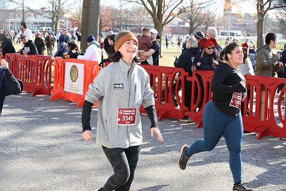 Finish5Mile_2193