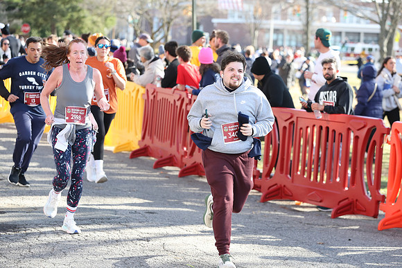 Finish5Mile_2196