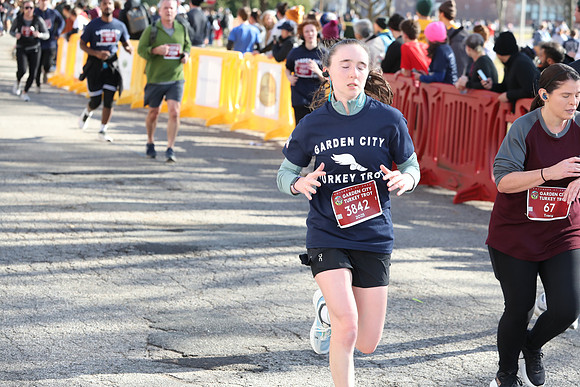 Finish5Mile_2212