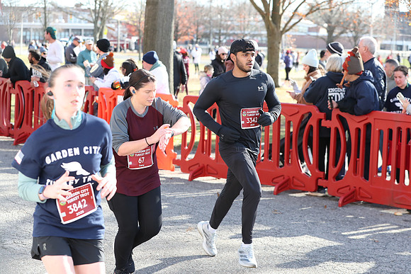Finish5Mile_2213