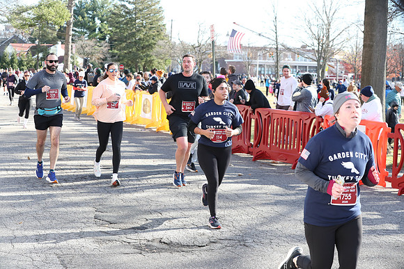 Finish5Mile_2227