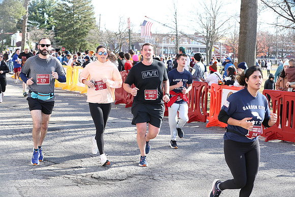 Finish5Mile_2230