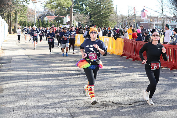 Finish5Mile_2257