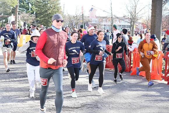 Finish5Mile_2273