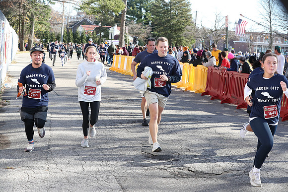 Finish5Mile_2276