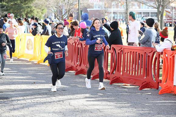 Finish5Mile_2287