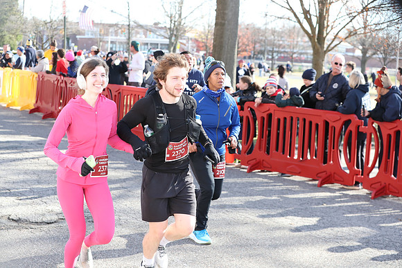 Finish5Mile_2308