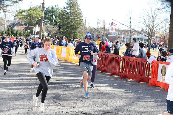 Finish5Mile_2323