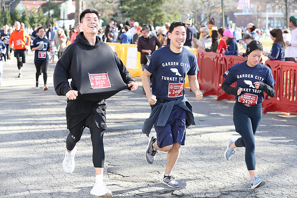 Finish5Mile_2330
