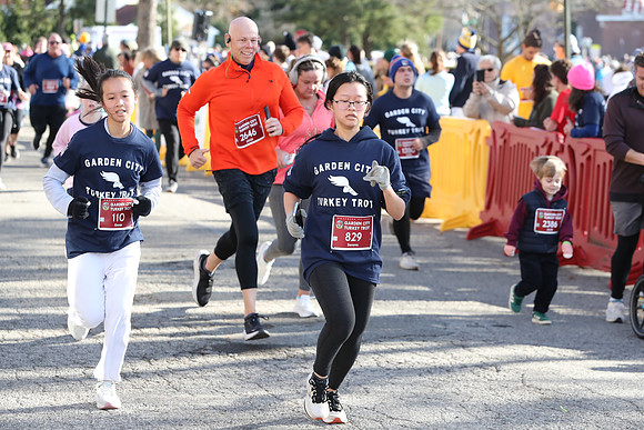 Finish5Mile_2334