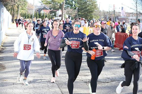 Finish5Mile_2348