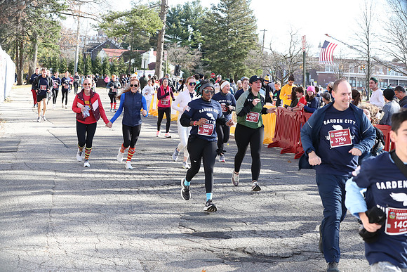 Finish5Mile_2354