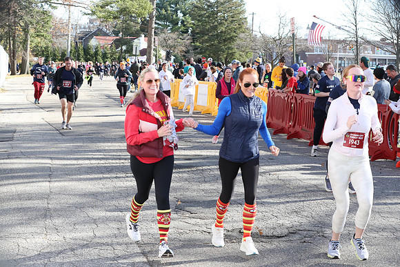Finish5Mile_2360