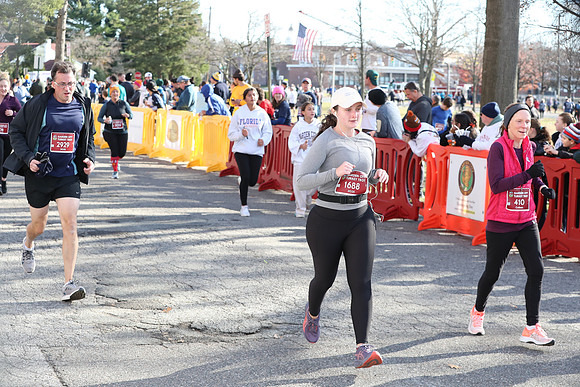 Finish5Mile_2366