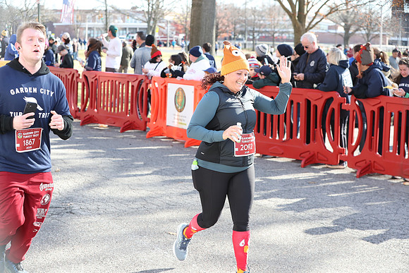 Finish5Mile_2374