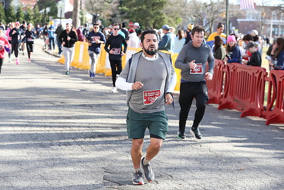 Finish5Mile_2378