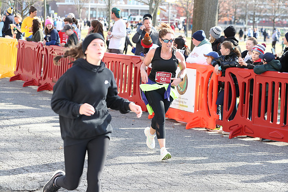 Finish5Mile_2377