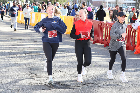 Finish5Mile_2420