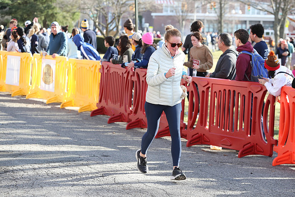 Finish5Mile_2422