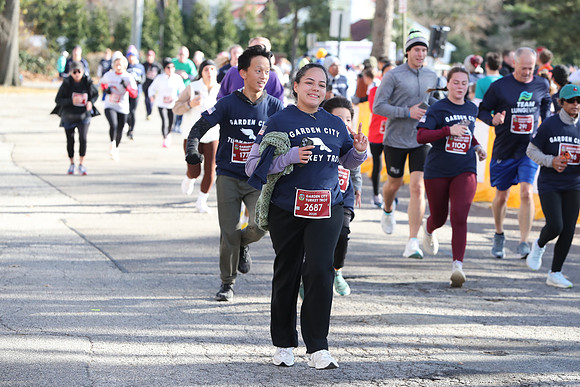 Finish5Mile_2423