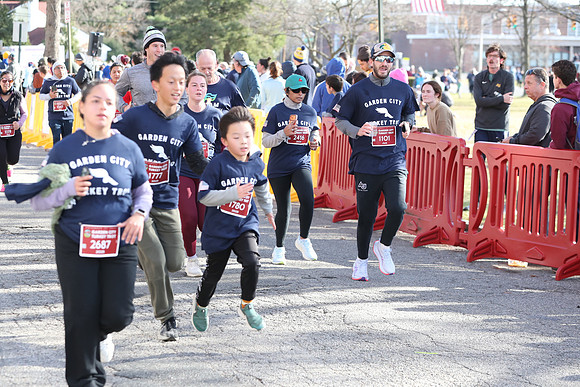 Finish5Mile_2426
