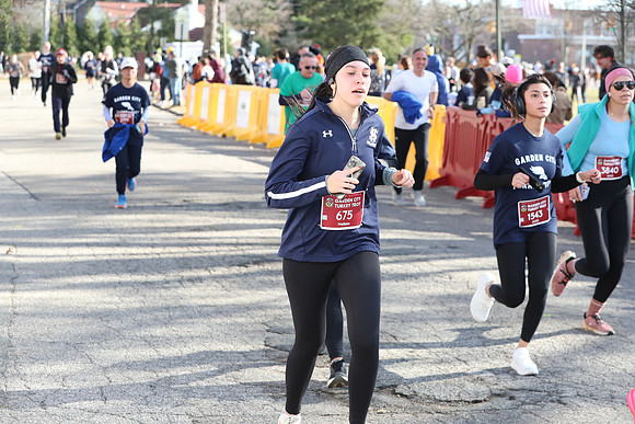 Finish5Mile_2444