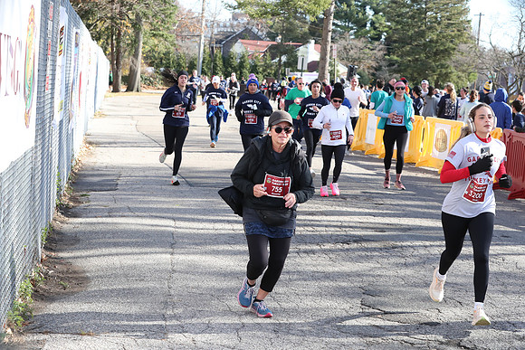 Finish5Mile_2440