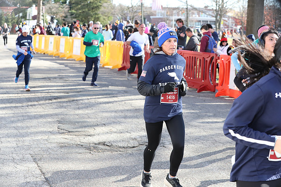 Finish5Mile_2445