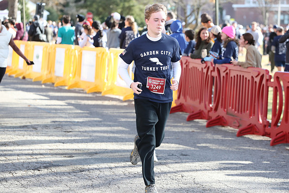 Finish5Mile_2451