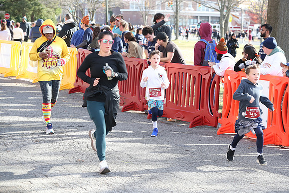 Finish5Mile_2516