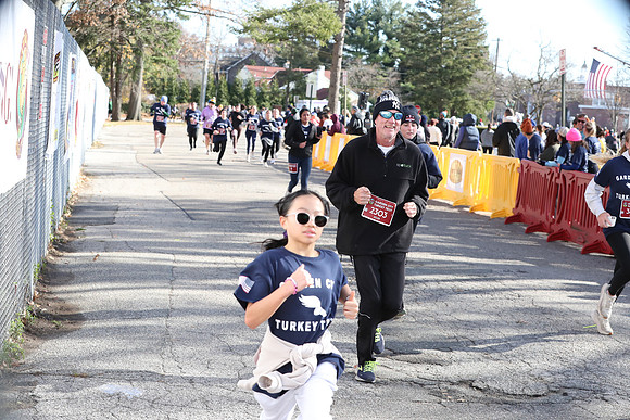 Finish5Mile_2527