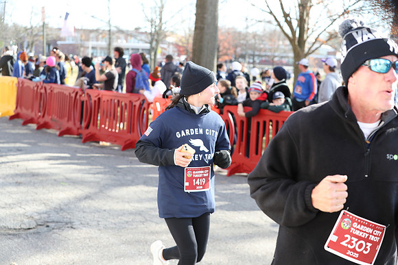 Finish5Mile_2530