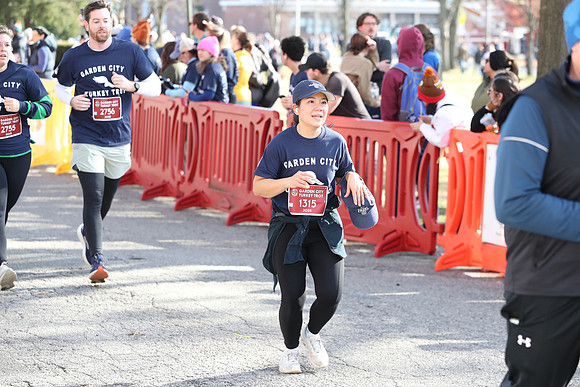 Finish5Mile_2541