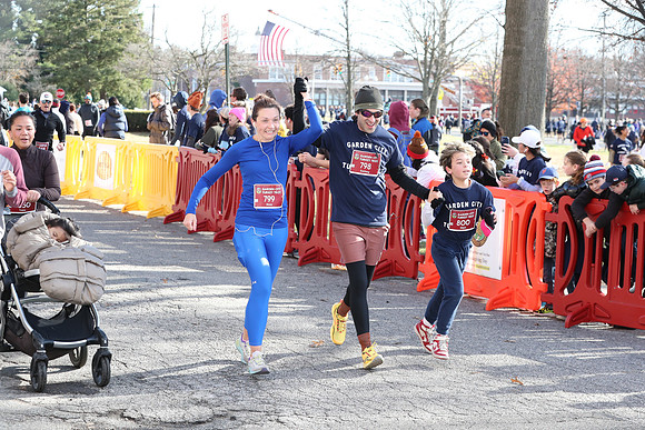 Finish5Mile_2565