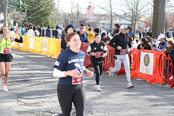Finish5Mile_2569