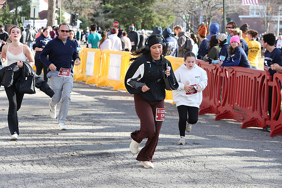 Finish5Mile_2573