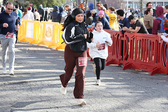 Finish5Mile_2575