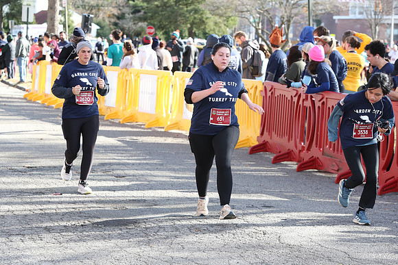 Finish5Mile_2579