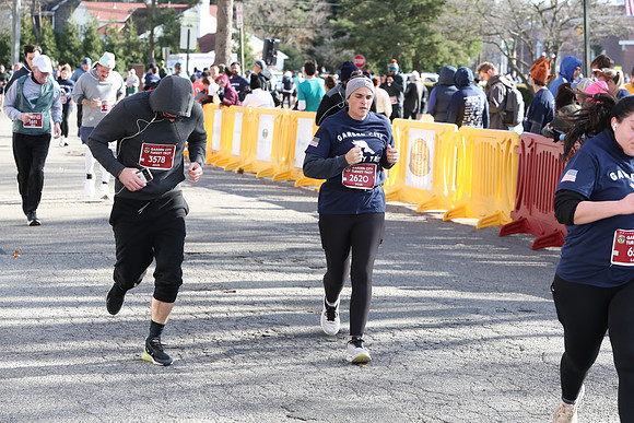 Finish5Mile_2581