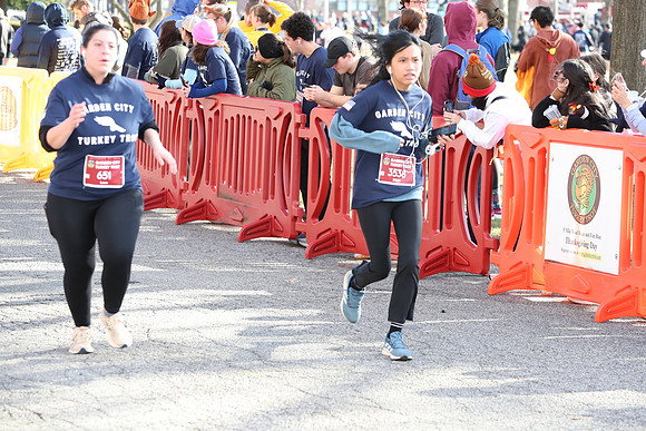 Finish5Mile_2580