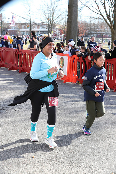 Finish5Mile_2629